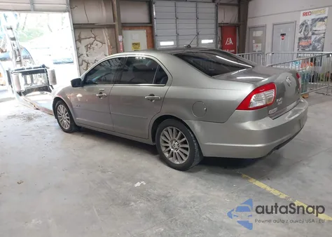2008 Mercury Milan V6 Premier z USA, uszkodzony, nr VIN 3MEHM08178R604532